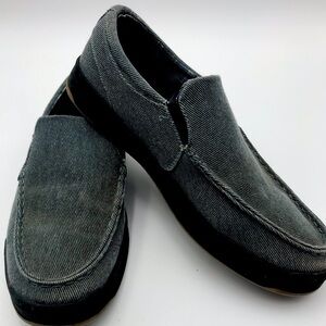 Etnies Mens Canvas Moccasin Toe slip on Loafers size 8